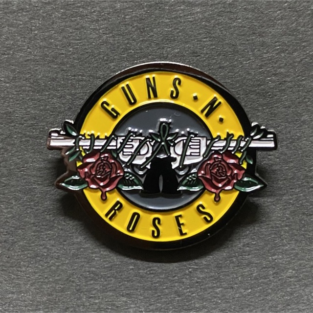 ガンズ・アンド・ローゼズ Guns N' Roses ピンバッジ ミュージシャン 