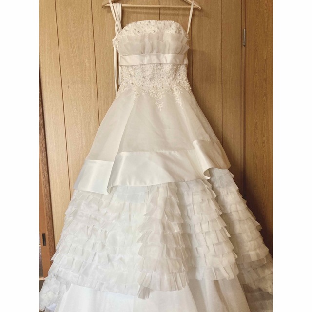 ISAMU MORITA　ウェディングドレス　ブライダル　イサムモリタ　ドレス レディースのフォーマル/ドレス(ウェディングドレス)の商品写真