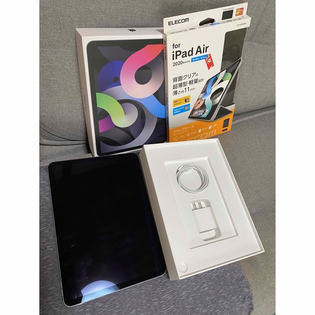 新品未開封品　iPad本体　ケース付き