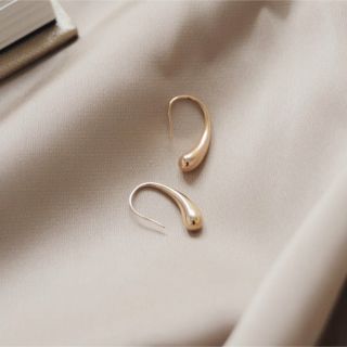 ドゥーズィエムクラス(DEUXIEME CLASSE)のteardrop pierce Ⅱ 18k gold-plated(ピアス)