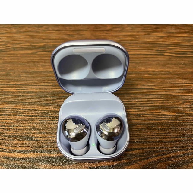 Galaxy(ギャラクシー)の(もっちぃ様専用)Galaxy Buds Pro Phantom Violet  スマホ/家電/カメラのオーディオ機器(ヘッドフォン/イヤフォン)の商品写真