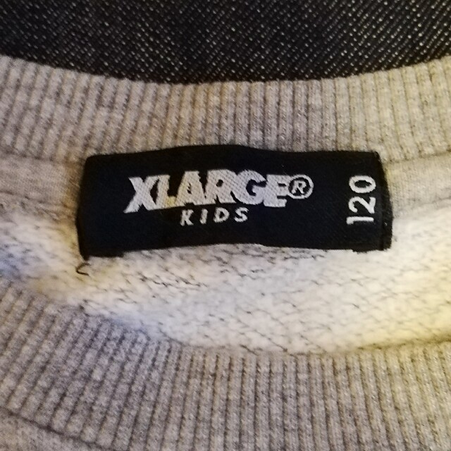 XLARGE　キッズ　スウェット　トレーナー キッズ/ベビー/マタニティのキッズ服男の子用(90cm~)(Tシャツ/カットソー)の商品写真