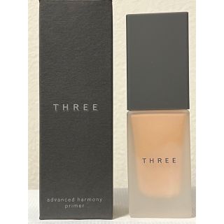 スリー(THREE)の⭐︎新品⭐︎ アドバンスドハーモニープライマー 02 コンフィデンス 30ml(化粧下地)