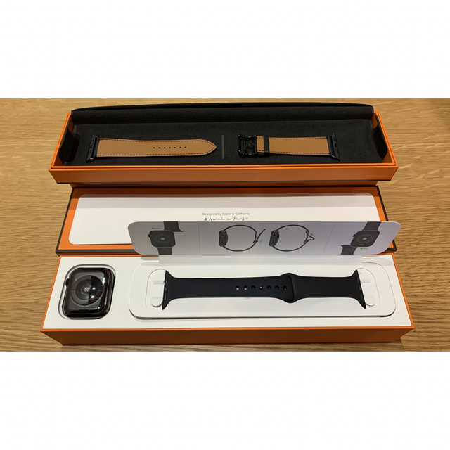 Apple Watch(アップルウォッチ)のみんすく様専用 Apple Watch Hermes5 44mm 黒ステンレス  メンズの時計(腕時計(デジタル))の商品写真