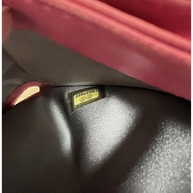 CHANEL(シャネル)のシャネルエナメル　財布 レディースのファッション小物(財布)の商品写真