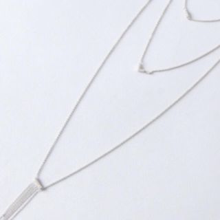 カリテ(qualite)の新品未使用♡qualite♡カリテ♡三連ネックレス♡シルバー(ネックレス)