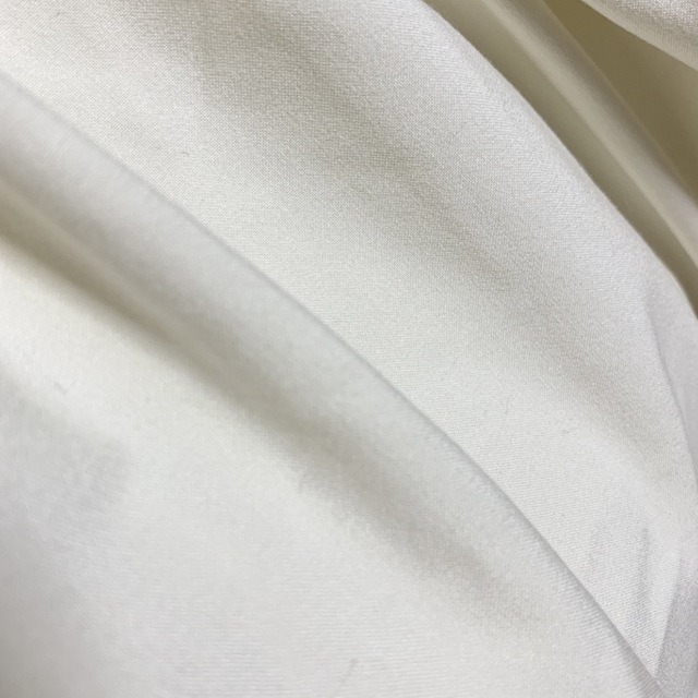 匿名配送　ハンドメイド　無地オフホワイトフレアスカート レディースのスカート(ミニスカート)の商品写真