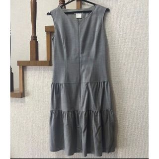 極美品 Rene 裾リボンパール付き ジャンパーワンピース グレー 34-