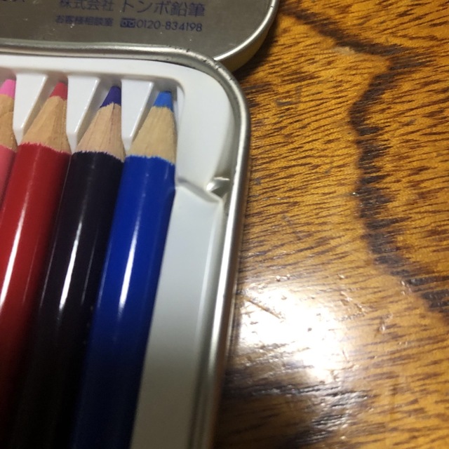 トンボ鉛筆(トンボエンピツ)のトンボ 色鉛筆 12色 CS-NQ12C ミニサイズ エンタメ/ホビーのアート用品(色鉛筆)の商品写真
