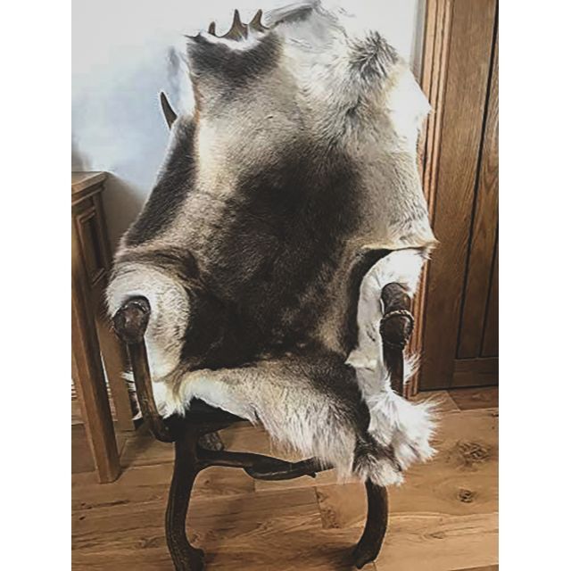 新品】スウェーデン産 トナカイの毛皮 アウトドア仕様 reindeer www