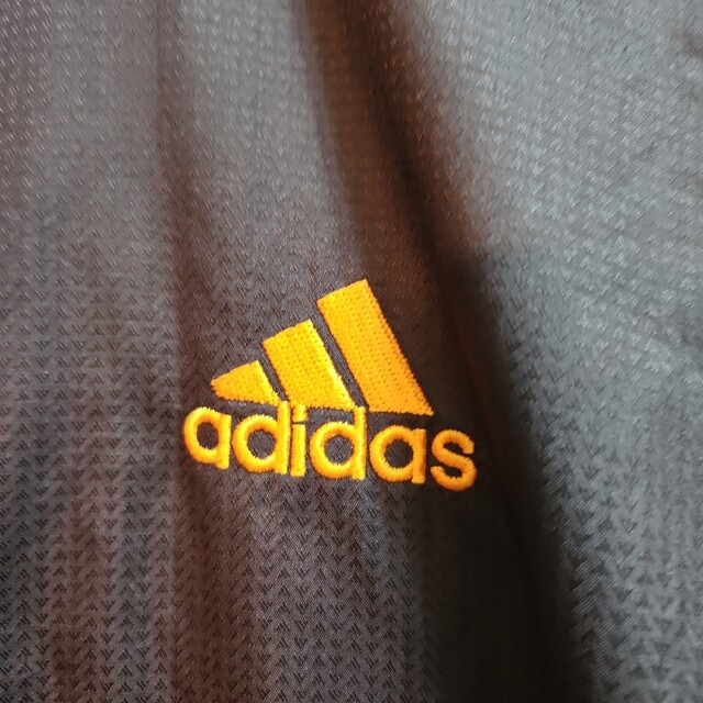 adidas(アディダス)のadidas　ナイロンジャケット　L メンズのジャケット/アウター(ナイロンジャケット)の商品写真