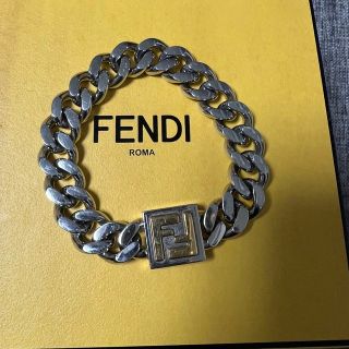 フェンディ ブレスレット(メンズ)の通販 32点 | FENDIのメンズを買う