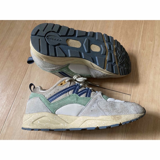 KARHU(カルフ)のカルフ　US6 レディースの靴/シューズ(スニーカー)の商品写真