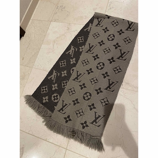 LOUIS VUITTON マフラー