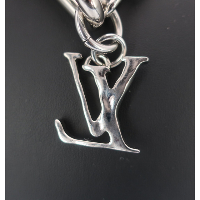LOUIS VUITTON ルイヴィトン キーチェーンLVシェイプ MP2619 | www