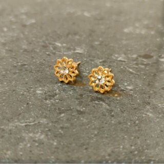 花柄ピアス(ピアス)