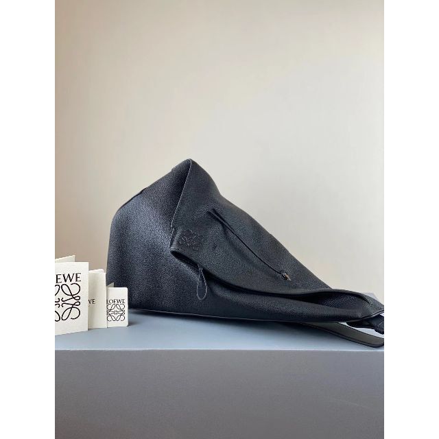 LOEWE ロエベ アントンスリング ショルダーバッグ LOEWE ロエベ アントンスリング ショルダーバッグ