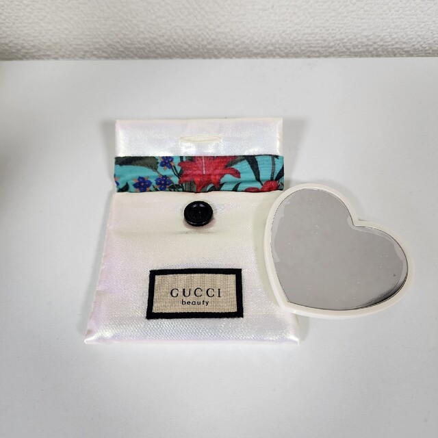 Gucci - 【非売品】GUCCI グッチ ハート型 ミラー 鏡の通販 by