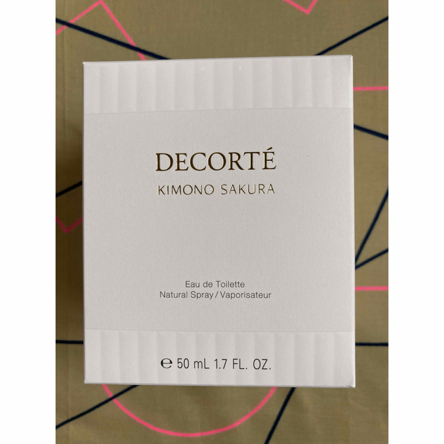 COSME DECORTE(コスメデコルテ)のコーセー コスメデコルテ キモノ サクラ オードトワレ 50ml コスメ/美容の香水(その他)の商品写真