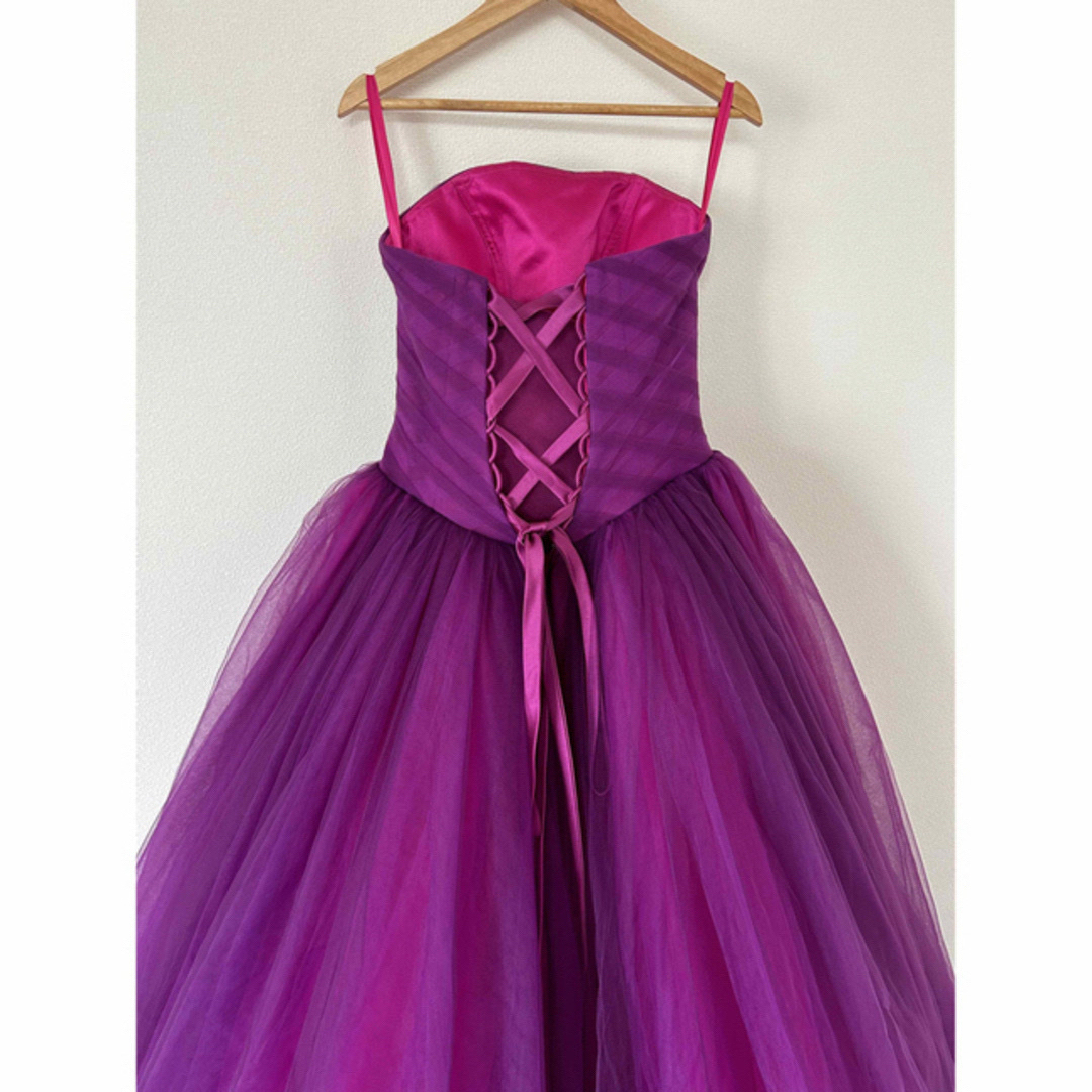 yns ウェディング　カラードレス　パープル　マゼンダ　ドレスカバー付き レディースのフォーマル/ドレス(ウェディングドレス)の商品写真