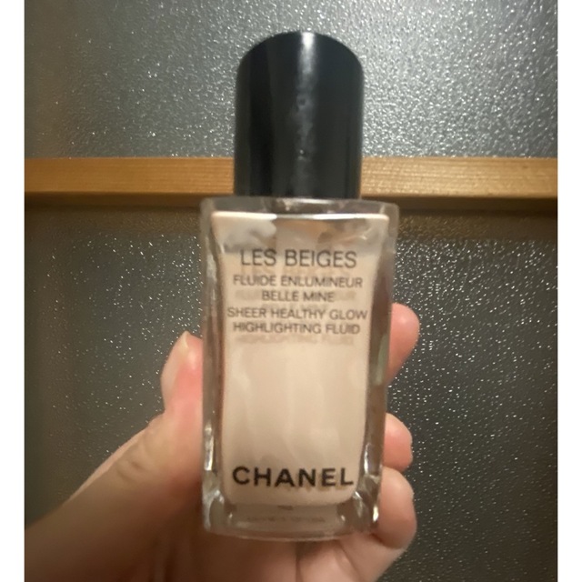 CHANEL(シャネル)のCHANEL リキッドハイライト　パーリーグロウ コスメ/美容のベースメイク/化粧品(フェイスカラー)の商品写真