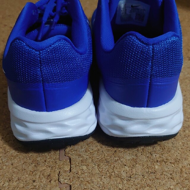 NIKE(ナイキ)のタイムセール☆ナイキ スニーカー レボリューション 25センチ ブルー メンズの靴/シューズ(スニーカー)の商品写真