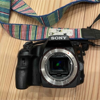 ソニー(SONY)の美品　値下げ可　sony a65 ダブルレンズキット＋単焦点レンズ(デジタル一眼)