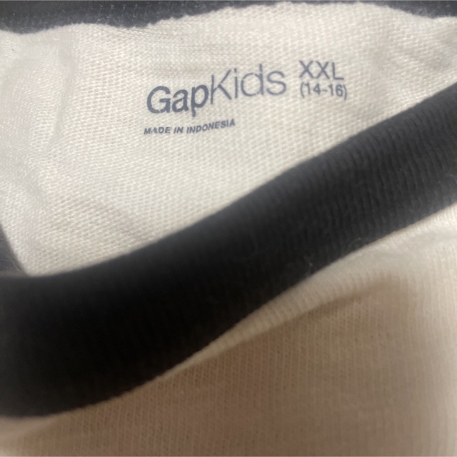 GAP Kids(ギャップキッズ)のGAP 長ティー　160 キッズ/ベビー/マタニティのキッズ服男の子用(90cm~)(Tシャツ/カットソー)の商品写真