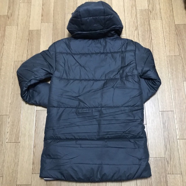 NIKE(ナイキ)のLサイズ　ナイキ　レディース　ロング　ベンチコート　黒　ブラック レディースのジャケット/アウター(その他)の商品写真
