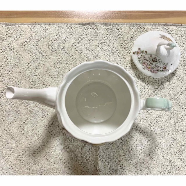 Royal Doulton - ブランブリーヘッジ ティーポット シュガー Royal Doulton - ブランブリーヘッジ ティーポット シュガー