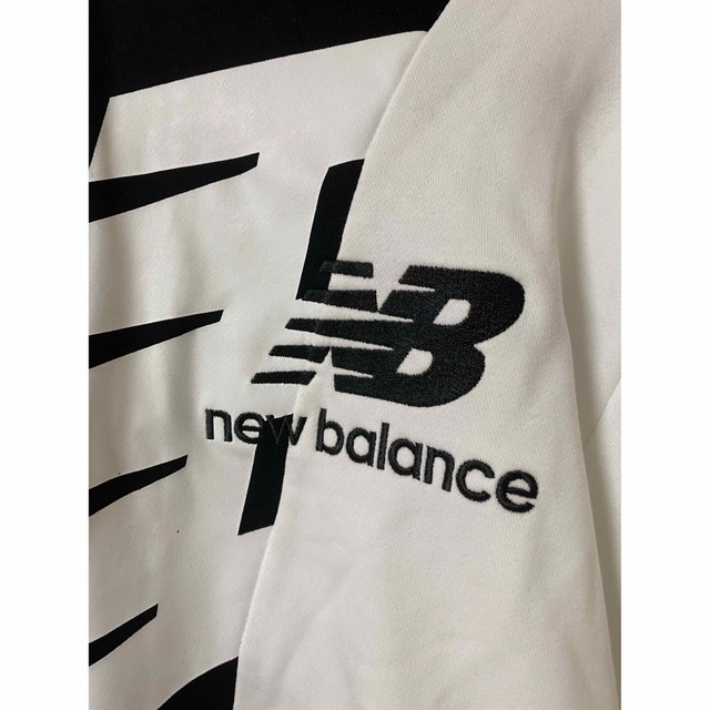 New Balance(ニューバランス)のちち様専用新品　未使用　タグ付き　ニューバランスパーカー　サイズ日本・L表記 メンズのトップス(パーカー)の商品写真