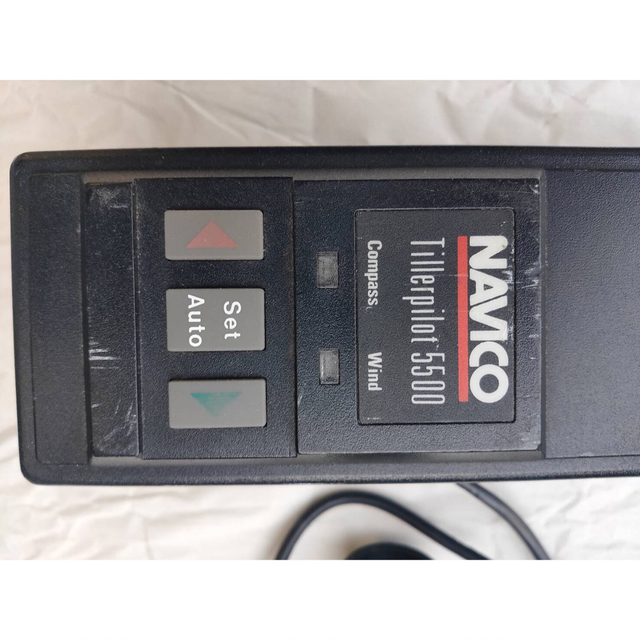 オートパイロット(ヨット用)NAVICO 5500