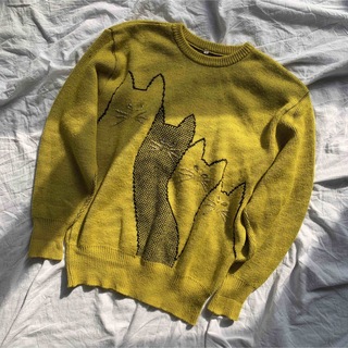 ロキエ(Lochie)の【vintage】レトロな可愛い猫刺繍の黄色いニット(ニット/セーター)