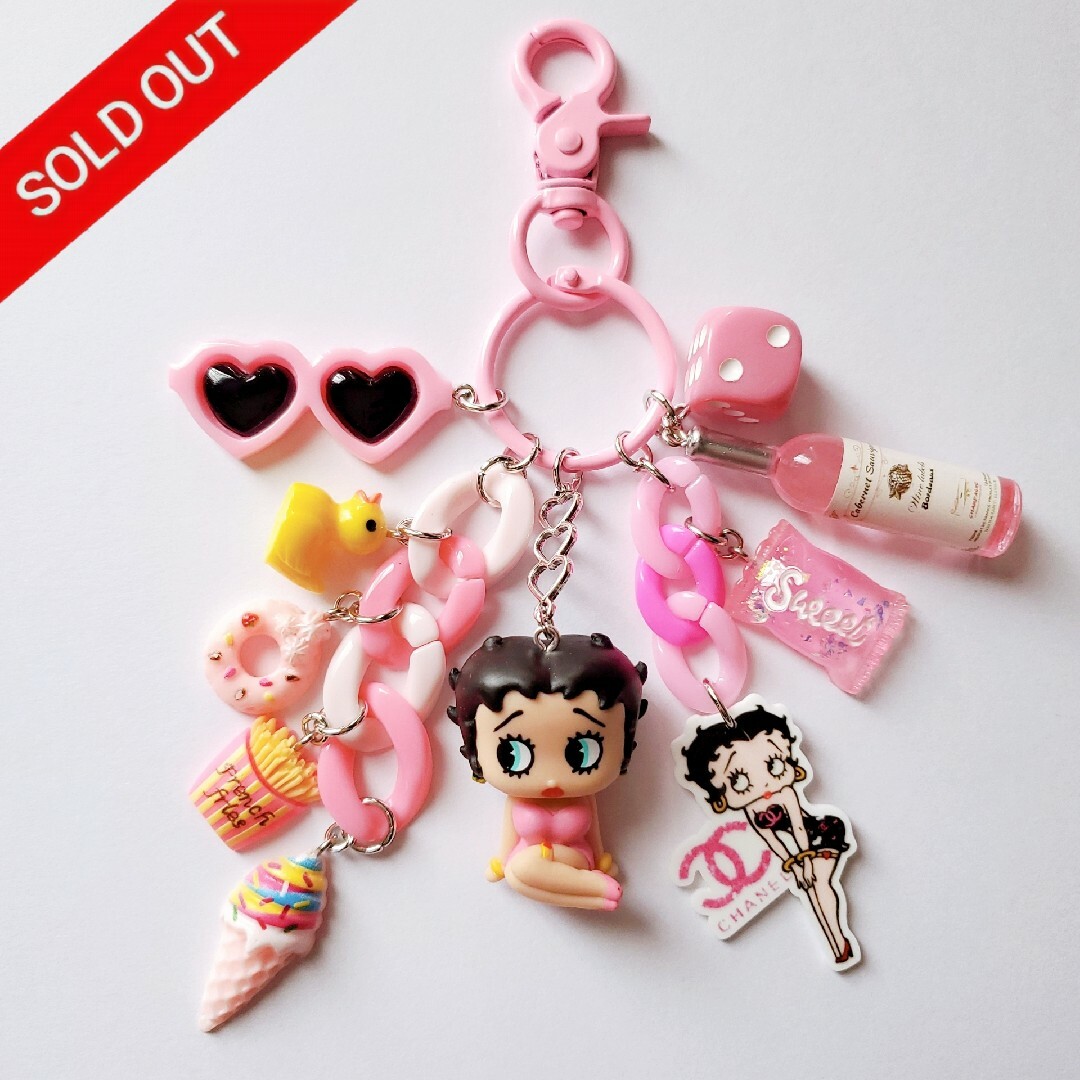 じゃらじゃらキーホルダー✰︎Betty Boop ハンドメイドのアクセサリー(キーホルダー/ストラップ)の商品写真