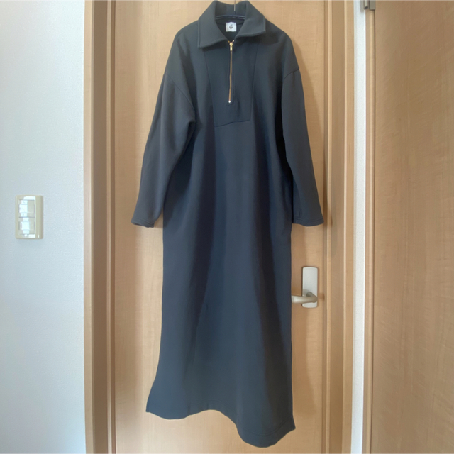 6 ロク スエットハーフジップワンピース-