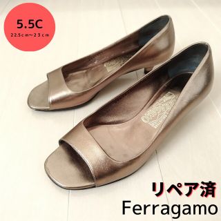 サルヴァトーレフェラガモ(Salvatore Ferragamo)のフェラガモ【Ferragamo】オープントゥパンプス 金 22.5-23㎝(ハイヒール/パンプス)