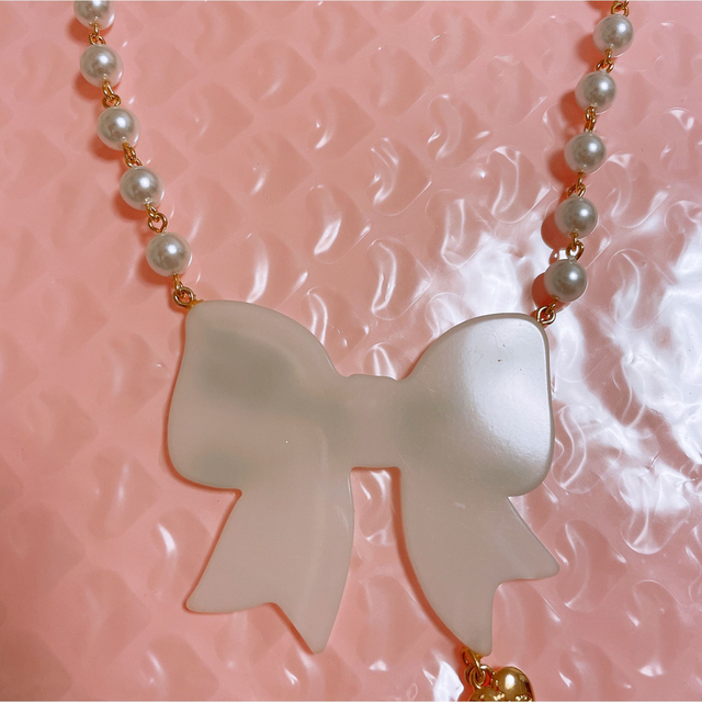 Angelic Pretty(アンジェリックプリティー)のAngelicPretty リボンネックレス シロ レディースのアクセサリー(ネックレス)の商品写真
