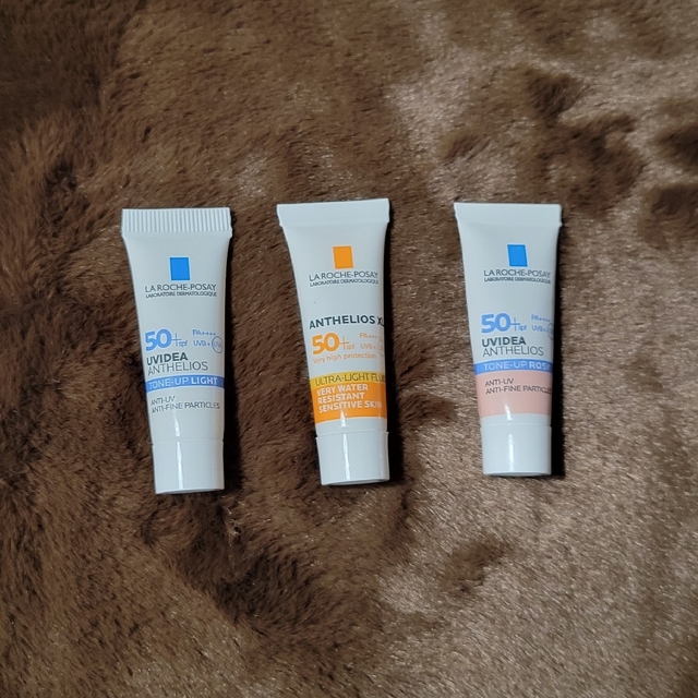 LA ROCHE-POSAY(ラロッシュポゼ)のラロッシュポゼ　試供品３点 コスメ/美容のキット/セット(サンプル/トライアルキット)の商品写真