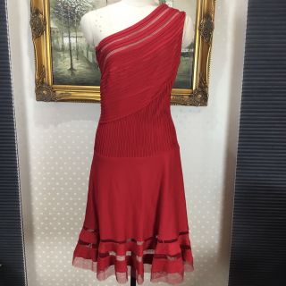 タダシショウジ(TADASHI SHOJI)の新品☆ TADASHI SHIJO サイズS (TADA13)(ひざ丈ワンピース)