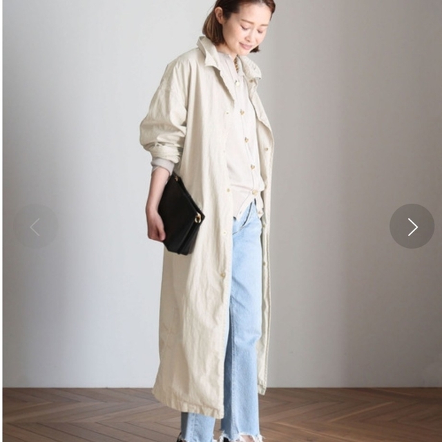 DEUXIEME CLASSE(ドゥーズィエムクラス)の2525様専用☆ 新品♡ ドゥーズィエムクラス Blanc manteau レディースのジャケット/アウター(トレンチコート)の商品写真