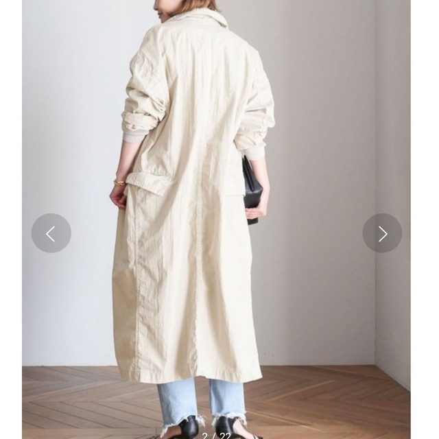 DEUXIEME CLASSE(ドゥーズィエムクラス)の2525様専用☆ 新品♡ ドゥーズィエムクラス Blanc manteau レディースのジャケット/アウター(トレンチコート)の商品写真