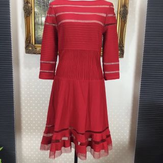 タダシショウジ(TADASHI SHOJI)の新品☆TADASHI SHIJO サイズXS (TADA14)(ひざ丈ワンピース)