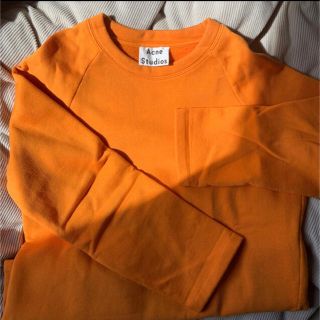 アクネ(ACNE)のAcne Studios orange sweat 再度お値下げ(トレーナー/スウェット)