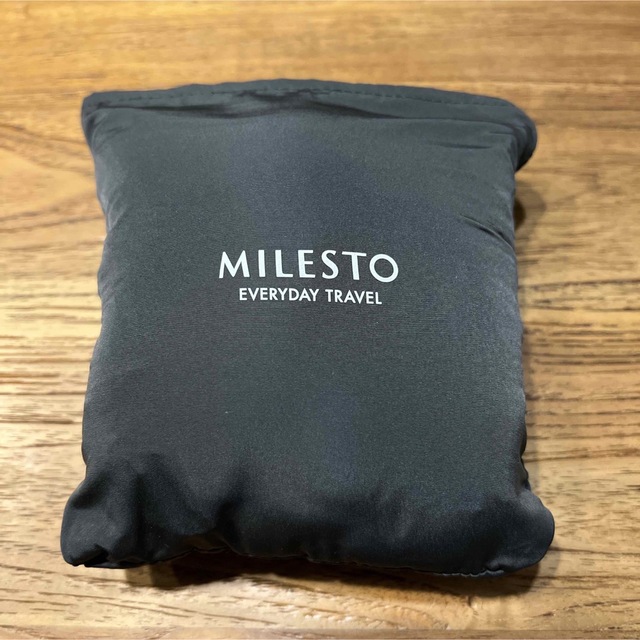 MILESTO(ミレスト)の【新品】MILESTO ダウンマフラー レディースのファッション小物(マフラー/ショール)の商品写真