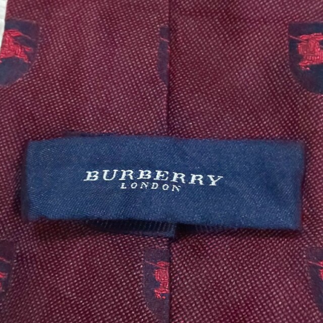 BURBERRY(バーバリー)の【美品/希少/伊製】BURBERRY LONDON シルクネクタイ ホース総柄 メンズのファッション小物(ネクタイ)の商品写真