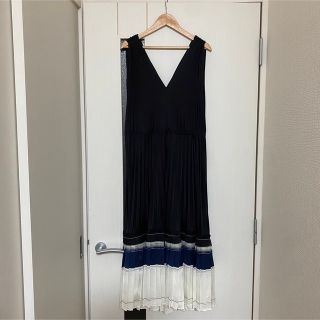 スリーワンフィリップリム(3.1 Phillip Lim)の3.1 フィリップリム　Vワンピース(ひざ丈ワンピース)