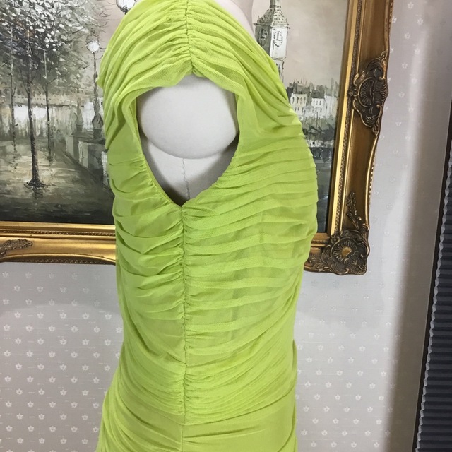 新品タグ付け☆ tadashi shoji サイズS (TADA30) | www.jarussi.com.br