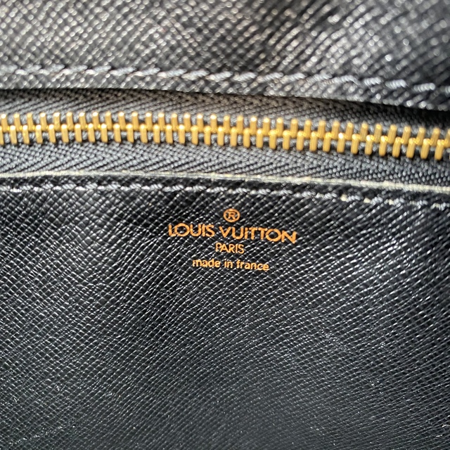 太った子様【Louis Vuitton】メイクポーチ トゥルーストワレット · www