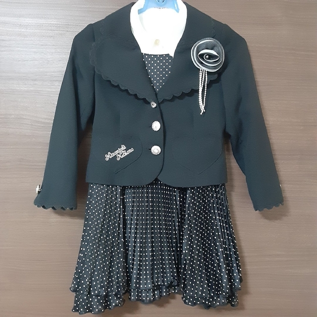 HIROMICHI NAKANO(ヒロミチナカノ)のhiromichi nakano　フォーマルワンピース　120㎝　セットアップ キッズ/ベビー/マタニティのキッズ服女の子用(90cm~)(ドレス/フォーマル)の商品写真