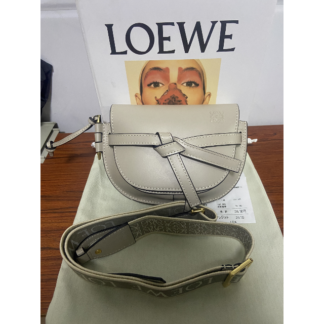 LOEWE カメラバッグ　ミニ